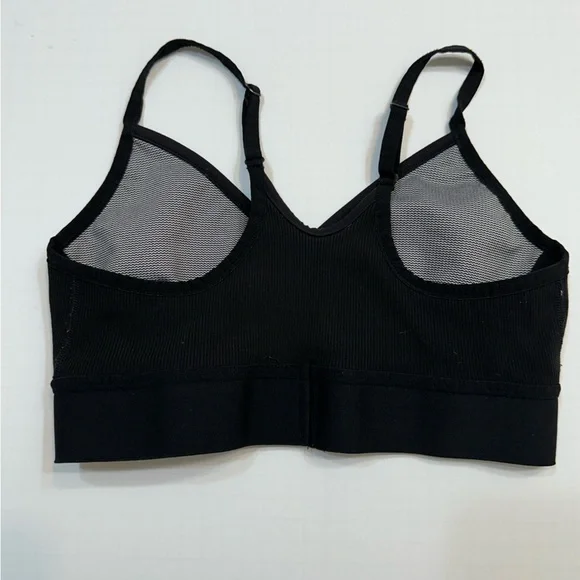 Revolve Splits59 Sports Bra Size Small - Picture 3 of 5